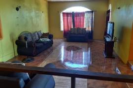 4 Bedrooms 2 Bathrooms, House for Sale in Spanish Town