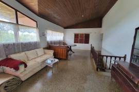 4 Bedrooms 3 Bathrooms, House for Sale in Mandeville