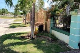 2 Bedrooms 1 Bathrooms, House for Sale in Montego Bay