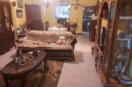 4 Bedrooms 2 Bathrooms, House for Sale in Ocho Rios