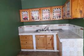 4 Bedrooms 3 Bathrooms, House for Sale in Spanish Town