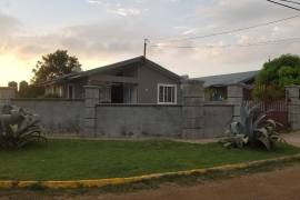 2 Bedrooms 1 Bathrooms, House for Sale in Little River