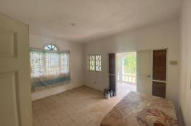 3 Bedrooms 2 Bathrooms, House for Sale in Bamboo