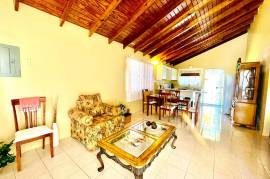 2 Bedrooms 1 Bathrooms, House for Sale in Montego Bay