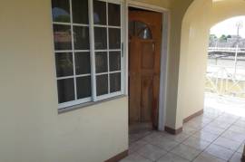 5 Bedrooms 4 Bathrooms, House for Sale in May Pen