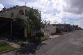 5 Bedrooms 4 Bathrooms, House for Sale in May Pen