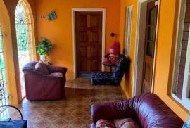 5 Bedrooms 3 Bathrooms, House for Sale in Fairy Hill