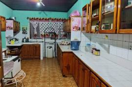 5 Bedrooms 3 Bathrooms, House for Sale in Fairy Hill