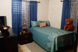 3 Bedrooms 2 Bathrooms, House for Sale in Spanish Town