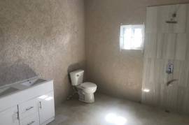 3 Bedrooms 2 Bathrooms, House for Sale in Spanish Town