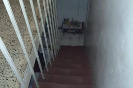 5 Bedrooms 4 Bathrooms, House for Sale in Kingston 20