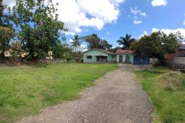 5 Bedrooms 4 Bathrooms, House for Sale in Mandeville