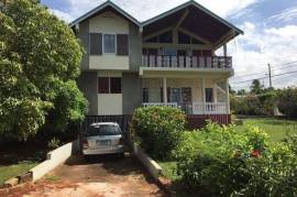 3 Bedrooms 2 Bathrooms, House for Sale in Spanish Town