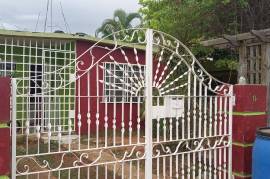 4 Bedrooms 1 Bathrooms, House for Sale in Greater Portmore