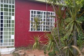 4 Bedrooms 1 Bathrooms, House for Sale in Greater Portmore