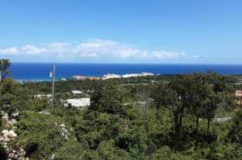 3 Bedrooms 2 Bathrooms, House for Sale in Runaway Bay