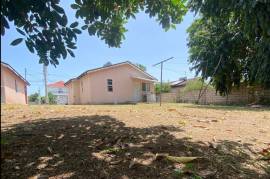 2 Bedrooms 1 Bathrooms, House for Sale in Old Harbour