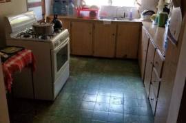 5 Bedrooms 2 Bathrooms, House for Sale in Mandeville