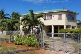 5 Bedrooms 2 Bathrooms, House for Sale in Mandeville