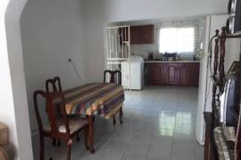 3 Bedrooms 3 Bathrooms, House for Sale in Steer Town