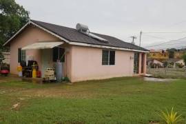 2 Bedrooms 1 Bathrooms, House for Sale in Little River