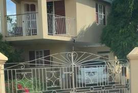 2 Bedrooms 1 Bathrooms, House for Sale in Spanish Town