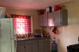 2 Bedrooms 1 Bathrooms, House for Sale in Spanish Town