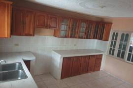 5 Bedrooms 4 Bathrooms, House for Sale in May Pen