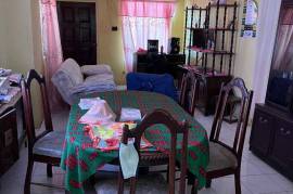 5 Bedrooms 4 Bathrooms, House for Sale in Spanish Town