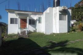 3 Bedrooms 2 Bathrooms, House for Sale in Anchovy