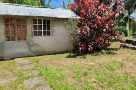 3 Bedrooms 2 Bathrooms, House for Sale in Anchovy