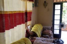 5 Bedrooms 2 Bathrooms, House for Sale in Browns Town