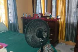 3 Bedrooms 3 Bathrooms, House for Sale in Spanish Town