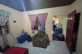 3 Bedrooms 2 Bathrooms, House for Sale in Ewarton