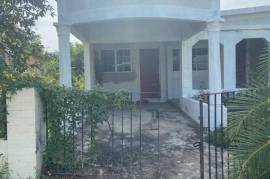 4 Bedrooms 3 Bathrooms, House for Sale in Bridgeport