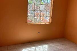 5 Bedrooms 2 Bathrooms, House for Sale in Greater Portmore