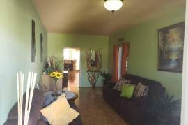 2 Bedrooms 2 Bathrooms, House for Sale in Montego Bay