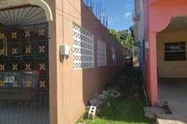 2 Bedrooms 2 Bathrooms, House for Sale in Montego Bay