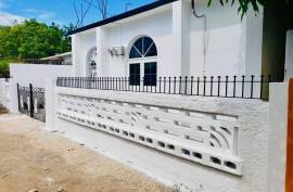 5 Bedrooms 3 Bathrooms, House for Sale in Greater Portmore