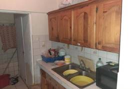 3 Bedrooms 2 Bathrooms, House for Sale in Kingston 7