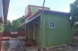 4 Bedrooms 3 Bathrooms, House for Sale in Junction