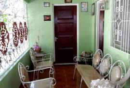 4 Bedrooms 3 Bathrooms, House for Sale in Spanish Town