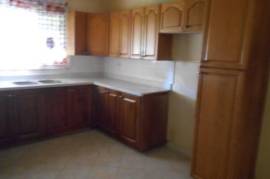 4 Bedrooms 3 Bathrooms, House for Sale in May Pen