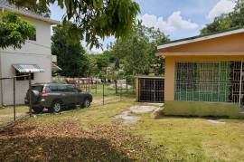 4 Bedrooms 2 Bathrooms, House for Sale in Mandeville