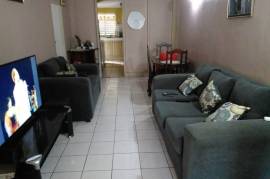 4 Bedrooms 3 Bathrooms, House for Sale in Kingston 20