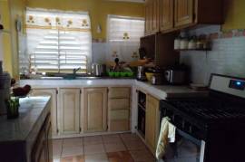 4 Bedrooms 3 Bathrooms, House for Sale in Kingston 20