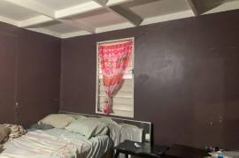 3 Bedrooms 1 Bathrooms, House for Sale in Kingston 20