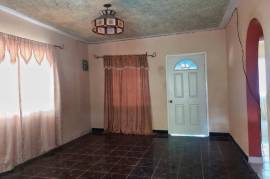 4 Bedrooms 4 Bathrooms, House for Sale in Lluidas Vale