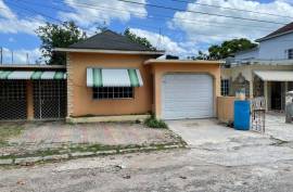 5 Bedrooms 3 Bathrooms, House for Sale in Savanna-La-Mar