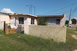 2 Bedrooms 1 Bathrooms, House for Sale in Greater Portmore